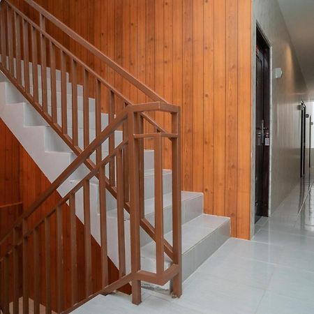 Reddoorz Near Sarinah Jakarta Exterior foto